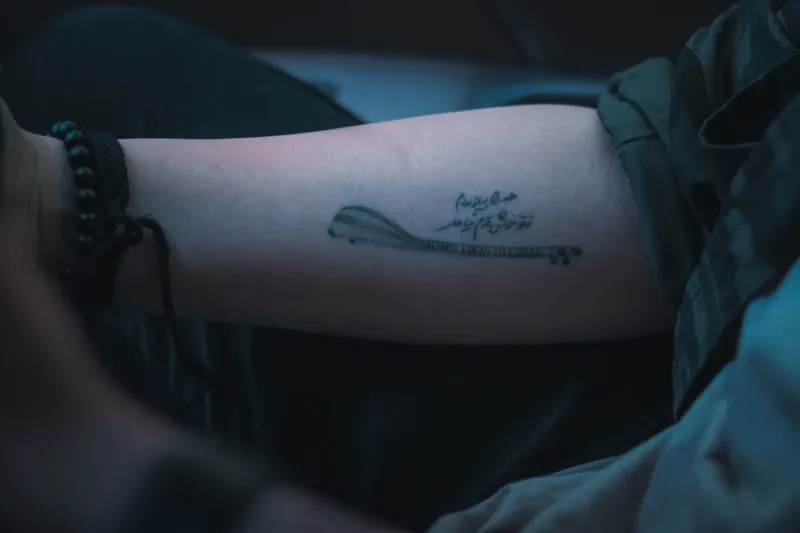 Tatouage calligraphie sur avant-bras